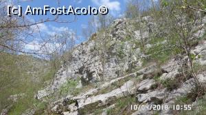 [P18] Stâncile de lângă potecă » foto by ungureanica
 - 
<span class="allrVoted glyphicon glyphicon-heart hidden" id="av959425"></span>
<a class="m-l-10 hidden" id="sv959425" onclick="voting_Foto_DelVot(,959425,23648)" role="button">șterge vot <span class="glyphicon glyphicon-remove"></span></a>
<a id="v9959425" class=" c-red"  onclick="voting_Foto_SetVot(959425)" role="button"><span class="glyphicon glyphicon-heart-empty"></span> <b>LIKE</b> = Votează poza</a> <img class="hidden"  id="f959425W9" src="/imagini/loader.gif" border="0" /><span class="AjErrMes hidden" id="e959425ErM"></span>