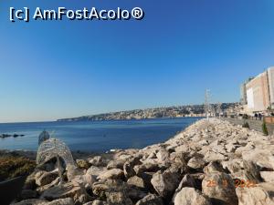 [P35] De lângă Castel dell’Ovo » foto by irinad
 - 
<span class="allrVoted glyphicon glyphicon-heart hidden" id="av1308058"></span>
<a class="m-l-10 hidden" id="sv1308058" onclick="voting_Foto_DelVot(,1308058,23655)" role="button">șterge vot <span class="glyphicon glyphicon-remove"></span></a>
<a id="v91308058" class=" c-red"  onclick="voting_Foto_SetVot(1308058)" role="button"><span class="glyphicon glyphicon-heart-empty"></span> <b>LIKE</b> = Votează poza</a> <img class="hidden"  id="f1308058W9" src="/imagini/loader.gif" border="0" /><span class="AjErrMes hidden" id="e1308058ErM"></span>