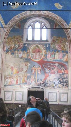 [P13] Peretele de vest al Capelei Scrovegni, pe care Giotto a pictat scena Judecății de Apoi » foto by Costi
 - 
<span class="allrVoted glyphicon glyphicon-heart hidden" id="av960961"></span>
<a class="m-l-10 hidden" id="sv960961" onclick="voting_Foto_DelVot(,960961,23664)" role="button">șterge vot <span class="glyphicon glyphicon-remove"></span></a>
<a id="v9960961" class=" c-red"  onclick="voting_Foto_SetVot(960961)" role="button"><span class="glyphicon glyphicon-heart-empty"></span> <b>LIKE</b> = Votează poza</a> <img class="hidden"  id="f960961W9" src="/imagini/loader.gif" border="0" /><span class="AjErrMes hidden" id="e960961ErM"></span>