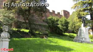 [P05] Parcul municipal, ce înconjoară incinta cu ziduri a orașului vechi Castelfranco Veneto » foto by Costi
 - 
<span class="allrVoted glyphicon glyphicon-heart hidden" id="av960953"></span>
<a class="m-l-10 hidden" id="sv960953" onclick="voting_Foto_DelVot(,960953,23664)" role="button">șterge vot <span class="glyphicon glyphicon-remove"></span></a>
<a id="v9960953" class=" c-red"  onclick="voting_Foto_SetVot(960953)" role="button"><span class="glyphicon glyphicon-heart-empty"></span> <b>LIKE</b> = Votează poza</a> <img class="hidden"  id="f960953W9" src="/imagini/loader.gif" border="0" /><span class="AjErrMes hidden" id="e960953ErM"></span>