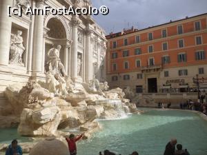 [P13] imprejurimi - Fantina di Trevi » foto by mogly
 - 
<span class="allrVoted glyphicon glyphicon-heart hidden" id="av961526"></span>
<a class="m-l-10 hidden" id="sv961526" onclick="voting_Foto_DelVot(,961526,23672)" role="button">șterge vot <span class="glyphicon glyphicon-remove"></span></a>
<a id="v9961526" class=" c-red"  onclick="voting_Foto_SetVot(961526)" role="button"><span class="glyphicon glyphicon-heart-empty"></span> <b>LIKE</b> = Votează poza</a> <img class="hidden"  id="f961526W9" src="/imagini/loader.gif" border="0" /><span class="AjErrMes hidden" id="e961526ErM"></span>