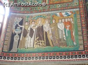 [P17] San Vitale. Suite Împărătesei Teodora.  » foto by mihaelavoicu
 - 
<span class="allrVoted glyphicon glyphicon-heart hidden" id="av961744"></span>
<a class="m-l-10 hidden" id="sv961744" onclick="voting_Foto_DelVot(,961744,23676)" role="button">șterge vot <span class="glyphicon glyphicon-remove"></span></a>
<a id="v9961744" class=" c-red"  onclick="voting_Foto_SetVot(961744)" role="button"><span class="glyphicon glyphicon-heart-empty"></span> <b>LIKE</b> = Votează poza</a> <img class="hidden"  id="f961744W9" src="/imagini/loader.gif" border="0" /><span class="AjErrMes hidden" id="e961744ErM"></span>