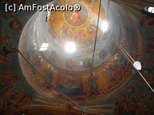 [P15] Una dintre turlele bisericii, fotografiată din interior.  » foto by Floryn81
 - 
<span class="allrVoted glyphicon glyphicon-heart hidden" id="av794084"></span>
<a class="m-l-10 hidden" id="sv794084" onclick="voting_Foto_DelVot(,794084,23684)" role="button">șterge vot <span class="glyphicon glyphicon-remove"></span></a>
<a id="v9794084" class=" c-red"  onclick="voting_Foto_SetVot(794084)" role="button"><span class="glyphicon glyphicon-heart-empty"></span> <b>LIKE</b> = Votează poza</a> <img class="hidden"  id="f794084W9" src="/imagini/loader.gif" border="0" /><span class="AjErrMes hidden" id="e794084ErM"></span>