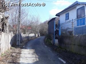 [P22] Ultima parte a traseului spre Evantai. În capătul străzii, la stânga.  » foto by Aurici
 - 
<span class="allrVoted glyphicon glyphicon-heart hidden" id="av963159"></span>
<a class="m-l-10 hidden" id="sv963159" onclick="voting_Foto_DelVot(,963159,23688)" role="button">șterge vot <span class="glyphicon glyphicon-remove"></span></a>
<a id="v9963159" class=" c-red"  onclick="voting_Foto_SetVot(963159)" role="button"><span class="glyphicon glyphicon-heart-empty"></span> <b>LIKE</b> = Votează poza</a> <img class="hidden"  id="f963159W9" src="/imagini/loader.gif" border="0" /><span class="AjErrMes hidden" id="e963159ErM"></span>