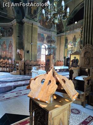 [P10] Imagine din biserică - strana cântăreților. » foto by tata123 🔱
 - 
<span class="allrVoted glyphicon glyphicon-heart hidden" id="av1374357"></span>
<a class="m-l-10 hidden" id="sv1374357" onclick="voting_Foto_DelVot(,1374357,23692)" role="button">șterge vot <span class="glyphicon glyphicon-remove"></span></a>
<a id="v91374357" class=" c-red"  onclick="voting_Foto_SetVot(1374357)" role="button"><span class="glyphicon glyphicon-heart-empty"></span> <b>LIKE</b> = Votează poza</a> <img class="hidden"  id="f1374357W9" src="/imagini/loader.gif" border="0" /><span class="AjErrMes hidden" id="e1374357ErM"></span>