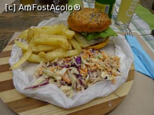 [P15] Burger - bun, consistent. » foto by tata123 🔱
 - 
<span class="allrVoted glyphicon glyphicon-heart hidden" id="av1202243"></span>
<a class="m-l-10 hidden" id="sv1202243" onclick="voting_Foto_DelVot(,1202243,23707)" role="button">șterge vot <span class="glyphicon glyphicon-remove"></span></a>
<a id="v91202243" class=" c-red"  onclick="voting_Foto_SetVot(1202243)" role="button"><span class="glyphicon glyphicon-heart-empty"></span> <b>LIKE</b> = Votează poza</a> <img class="hidden"  id="f1202243W9" src="/imagini/loader.gif" border="0" /><span class="AjErrMes hidden" id="e1202243ErM"></span>