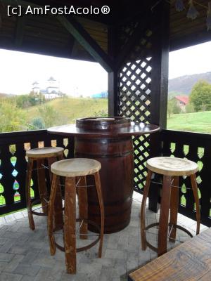 [P21] La masă &icirc;n Ponoarele. » foto by tata123 🔱
 - 
<span class="allrVoted glyphicon glyphicon-heart hidden" id="av1202249"></span>
<a class="m-l-10 hidden" id="sv1202249" onclick="voting_Foto_DelVot(,1202249,23707)" role="button">șterge vot <span class="glyphicon glyphicon-remove"></span></a>
<a id="v91202249" class=" c-red"  onclick="voting_Foto_SetVot(1202249)" role="button"><span class="glyphicon glyphicon-heart-empty"></span> <b>LIKE</b> = Votează poza</a> <img class="hidden"  id="f1202249W9" src="/imagini/loader.gif" border="0" /><span class="AjErrMes hidden" id="e1202249ErM"></span>