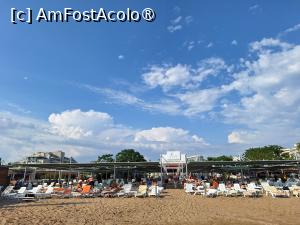 [P18] Plaja lata cu multe sezlonguri, marea majoritate sub copertine » foto by Scorpions
 - 
<span class="allrVoted glyphicon glyphicon-heart hidden" id="av1472790"></span>
<a class="m-l-10 hidden" id="sv1472790" onclick="voting_Foto_DelVot(,1472790,23720)" role="button">șterge vot <span class="glyphicon glyphicon-remove"></span></a>
<a id="v91472790" class=" c-red"  onclick="voting_Foto_SetVot(1472790)" role="button"><span class="glyphicon glyphicon-heart-empty"></span> <b>LIKE</b> = Votează poza</a> <img class="hidden"  id="f1472790W9" src="/imagini/loader.gif" border="0" /><span class="AjErrMes hidden" id="e1472790ErM"></span>