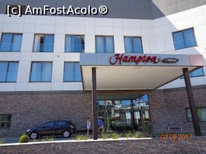 [P01] Intrare hotel » foto by narcisa
 - 
<span class="allrVoted glyphicon glyphicon-heart hidden" id="av965547"></span>
<a class="m-l-10 hidden" id="sv965547" onclick="voting_Foto_DelVot(,965547,23724)" role="button">șterge vot <span class="glyphicon glyphicon-remove"></span></a>
<a id="v9965547" class=" c-red"  onclick="voting_Foto_SetVot(965547)" role="button"><span class="glyphicon glyphicon-heart-empty"></span> <b>LIKE</b> = Votează poza</a> <img class="hidden"  id="f965547W9" src="/imagini/loader.gif" border="0" /><span class="AjErrMes hidden" id="e965547ErM"></span>