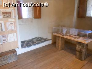 [P24] Feldioara - În muzeu. » foto by iulianic
 - 
<span class="allrVoted glyphicon glyphicon-heart hidden" id="av1351318"></span>
<a class="m-l-10 hidden" id="sv1351318" onclick="voting_Foto_DelVot(,1351318,23732)" role="button">șterge vot <span class="glyphicon glyphicon-remove"></span></a>
<a id="v91351318" class=" c-red"  onclick="voting_Foto_SetVot(1351318)" role="button"><span class="glyphicon glyphicon-heart-empty"></span> <b>LIKE</b> = Votează poza</a> <img class="hidden"  id="f1351318W9" src="/imagini/loader.gif" border="0" /><span class="AjErrMes hidden" id="e1351318ErM"></span>