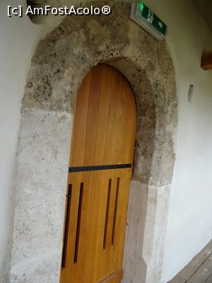 [P15] Ancadrament ușă turnul de vest - Cetatea Feldioara.  » foto by tata123 🔱
 - 
<span class="allrVoted glyphicon glyphicon-heart hidden" id="av966638"></span>
<a class="m-l-10 hidden" id="sv966638" onclick="voting_Foto_DelVot(,966638,23732)" role="button">șterge vot <span class="glyphicon glyphicon-remove"></span></a>
<a id="v9966638" class=" c-red"  onclick="voting_Foto_SetVot(966638)" role="button"><span class="glyphicon glyphicon-heart-empty"></span> <b>LIKE</b> = Votează poza</a> <img class="hidden"  id="f966638W9" src="/imagini/loader.gif" border="0" /><span class="AjErrMes hidden" id="e966638ErM"></span>