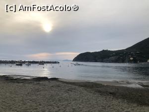 [P83] Levanto - relaxare pe mal » foto by mishu
 - 
<span class="allrVoted glyphicon glyphicon-heart hidden" id="av1291325"></span>
<a class="m-l-10 hidden" id="sv1291325" onclick="voting_Foto_DelVot(,1291325,23735)" role="button">șterge vot <span class="glyphicon glyphicon-remove"></span></a>
<a id="v91291325" class=" c-red"  onclick="voting_Foto_SetVot(1291325)" role="button"><span class="glyphicon glyphicon-heart-empty"></span> <b>LIKE</b> = Votează poza</a> <img class="hidden"  id="f1291325W9" src="/imagini/loader.gif" border="0" /><span class="AjErrMes hidden" id="e1291325ErM"></span>