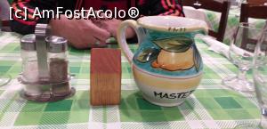 [P40] Carafa de vin de la Master Hosts » foto by irinad
 - 
<span class="allrVoted glyphicon glyphicon-heart hidden" id="av1174541"></span>
<a class="m-l-10 hidden" id="sv1174541" onclick="voting_Foto_DelVot(,1174541,23744)" role="button">șterge vot <span class="glyphicon glyphicon-remove"></span></a>
<a id="v91174541" class=" c-red"  onclick="voting_Foto_SetVot(1174541)" role="button"><span class="glyphicon glyphicon-heart-empty"></span> <b>LIKE</b> = Votează poza</a> <img class="hidden"  id="f1174541W9" src="/imagini/loader.gif" border="0" /><span class="AjErrMes hidden" id="e1174541ErM"></span>