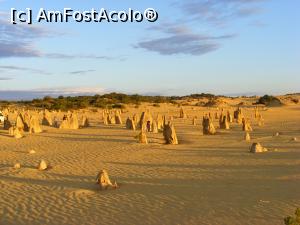 [P05] Western Australia - Parcul Național Nambung - miracol! după apusul soarelui, lumina reflectată de nori reînvie peisajul!  » foto by gigiiuti
 - 
<span class="allrVoted glyphicon glyphicon-heart hidden" id="av969368"></span>
<a class="m-l-10 hidden" id="sv969368" onclick="voting_Foto_DelVot(,969368,23750)" role="button">șterge vot <span class="glyphicon glyphicon-remove"></span></a>
<a id="v9969368" class=" c-red"  onclick="voting_Foto_SetVot(969368)" role="button"><span class="glyphicon glyphicon-heart-empty"></span> <b>LIKE</b> = Votează poza</a> <img class="hidden"  id="f969368W9" src="/imagini/loader.gif" border="0" /><span class="AjErrMes hidden" id="e969368ErM"></span>