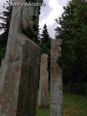 [P02] Statuetele de piatra » foto by nelu73
 - 
<span class="allrVoted glyphicon glyphicon-heart hidden" id="av1174347"></span>
<a class="m-l-10 hidden" id="sv1174347" onclick="voting_Foto_DelVot(,1174347,23766)" role="button">șterge vot <span class="glyphicon glyphicon-remove"></span></a>
<a id="v91174347" class=" c-red"  onclick="voting_Foto_SetVot(1174347)" role="button"><span class="glyphicon glyphicon-heart-empty"></span> <b>LIKE</b> = Votează poza</a> <img class="hidden"  id="f1174347W9" src="/imagini/loader.gif" border="0" /><span class="AjErrMes hidden" id="e1174347ErM"></span>