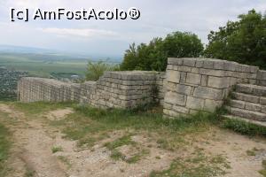 [P44] Madara, Rezervația istorico-arheologică națională, Cetatea Madara » foto by mprofeanu
 - 
<span class="allrVoted glyphicon glyphicon-heart hidden" id="av1247886"></span>
<a class="m-l-10 hidden" id="sv1247886" onclick="voting_Foto_DelVot(,1247886,23784)" role="button">șterge vot <span class="glyphicon glyphicon-remove"></span></a>
<a id="v91247886" class=" c-red"  onclick="voting_Foto_SetVot(1247886)" role="button"><span class="glyphicon glyphicon-heart-empty"></span> <b>LIKE</b> = Votează poza</a> <img class="hidden"  id="f1247886W9" src="/imagini/loader.gif" border="0" /><span class="AjErrMes hidden" id="e1247886ErM"></span>