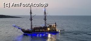 [P30] Corabia care plimba turiștii. » foto by monik-50
 - 
<span class="allrVoted glyphicon glyphicon-heart hidden" id="av1264534"></span>
<a class="m-l-10 hidden" id="sv1264534" onclick="voting_Foto_DelVot(,1264534,23794)" role="button">șterge vot <span class="glyphicon glyphicon-remove"></span></a>
<a id="v91264534" class=" c-red"  onclick="voting_Foto_SetVot(1264534)" role="button"><span class="glyphicon glyphicon-heart-empty"></span> <b>LIKE</b> = Votează poza</a> <img class="hidden"  id="f1264534W9" src="/imagini/loader.gif" border="0" /><span class="AjErrMes hidden" id="e1264534ErM"></span>