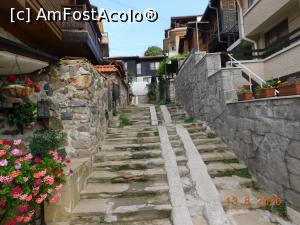 [P27] O străduţă din oraşul vechi, Sozopol » foto by irinad
 - 
<span class="allrVoted glyphicon glyphicon-heart hidden" id="av1185238"></span>
<a class="m-l-10 hidden" id="sv1185238" onclick="voting_Foto_DelVot(,1185238,23794)" role="button">șterge vot <span class="glyphicon glyphicon-remove"></span></a>
<a id="v91185238" class=" c-red"  onclick="voting_Foto_SetVot(1185238)" role="button"><span class="glyphicon glyphicon-heart-empty"></span> <b>LIKE</b> = Votează poza</a> <img class="hidden"  id="f1185238W9" src="/imagini/loader.gif" border="0" /><span class="AjErrMes hidden" id="e1185238ErM"></span>