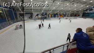 [P41] Eco Therma Village - patinoarul » foto by Dragoș_MD
 - 
<span class="allrVoted glyphicon glyphicon-heart hidden" id="av1505947"></span>
<a class="m-l-10 hidden" id="sv1505947" onclick="voting_Foto_DelVot(,1505947,23796)" role="button">șterge vot <span class="glyphicon glyphicon-remove"></span></a>
<a id="v91505947" class=" c-red"  onclick="voting_Foto_SetVot(1505947)" role="button"><span class="glyphicon glyphicon-heart-empty"></span> <b>LIKE</b> = Votează poza</a> <img class="hidden"  id="f1505947W9" src="/imagini/loader.gif" border="0" /><span class="AjErrMes hidden" id="e1505947ErM"></span>