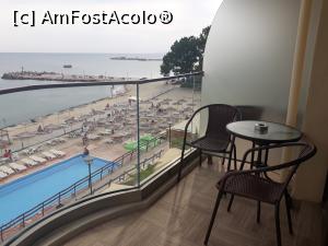 [P17] Balconul și vederea superbă.  » foto by Aurici
 - 
<span class="allrVoted glyphicon glyphicon-heart hidden" id="av1044398"></span>
<a class="m-l-10 hidden" id="sv1044398" onclick="voting_Foto_DelVot(,1044398,23799)" role="button">șterge vot <span class="glyphicon glyphicon-remove"></span></a>
<a id="v91044398" class=" c-red"  onclick="voting_Foto_SetVot(1044398)" role="button"><span class="glyphicon glyphicon-heart-empty"></span> <b>LIKE</b> = Votează poza</a> <img class="hidden"  id="f1044398W9" src="/imagini/loader.gif" border="0" /><span class="AjErrMes hidden" id="e1044398ErM"></span>