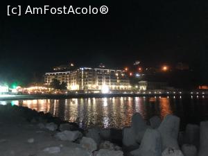 [P03] Hotel Royal Grand&Spa de pe digul unde mai petreceam seara.  » foto by Aurici
 - 
<span class="allrVoted glyphicon glyphicon-heart hidden" id="av1044377"></span>
<a class="m-l-10 hidden" id="sv1044377" onclick="voting_Foto_DelVot(,1044377,23799)" role="button">șterge vot <span class="glyphicon glyphicon-remove"></span></a>
<a id="v91044377" class=" c-red"  onclick="voting_Foto_SetVot(1044377)" role="button"><span class="glyphicon glyphicon-heart-empty"></span> <b>LIKE</b> = Votează poza</a> <img class="hidden"  id="f1044377W9" src="/imagini/loader.gif" border="0" /><span class="AjErrMes hidden" id="e1044377ErM"></span>