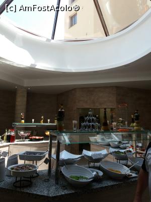 [P08] restaurant » foto by Dumitrescu Ion
 - 
<span class="allrVoted glyphicon glyphicon-heart hidden" id="av972341"></span>
<a class="m-l-10 hidden" id="sv972341" onclick="voting_Foto_DelVot(,972341,23799)" role="button">șterge vot <span class="glyphicon glyphicon-remove"></span></a>
<a id="v9972341" class=" c-red"  onclick="voting_Foto_SetVot(972341)" role="button"><span class="glyphicon glyphicon-heart-empty"></span> <b>LIKE</b> = Votează poza</a> <img class="hidden"  id="f972341W9" src="/imagini/loader.gif" border="0" /><span class="AjErrMes hidden" id="e972341ErM"></span>