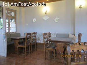 [P20] Restaurantul » foto by elviramvio
 - 
<span class="allrVoted glyphicon glyphicon-heart hidden" id="av972100"></span>
<a class="m-l-10 hidden" id="sv972100" onclick="voting_Foto_DelVot(,972100,23800)" role="button">șterge vot <span class="glyphicon glyphicon-remove"></span></a>
<a id="v9972100" class=" c-red"  onclick="voting_Foto_SetVot(972100)" role="button"><span class="glyphicon glyphicon-heart-empty"></span> <b>LIKE</b> = Votează poza</a> <img class="hidden"  id="f972100W9" src="/imagini/loader.gif" border="0" /><span class="AjErrMes hidden" id="e972100ErM"></span>