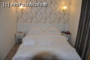 [P19] Grand Hotel Minerva Resort & SPA - camera, după ce ni s-a schimbat lenjeria » foto by Dragoș_MD
 - 
<span class="allrVoted glyphicon glyphicon-heart hidden" id="av1197377"></span>
<a class="m-l-10 hidden" id="sv1197377" onclick="voting_Foto_DelVot(,1197377,23822)" role="button">șterge vot <span class="glyphicon glyphicon-remove"></span></a>
<a id="v91197377" class=" c-red"  onclick="voting_Foto_SetVot(1197377)" role="button"><span class="glyphicon glyphicon-heart-empty"></span> <b>LIKE</b> = Votează poza</a> <img class="hidden"  id="f1197377W9" src="/imagini/loader.gif" border="0" /><span class="AjErrMes hidden" id="e1197377ErM"></span>