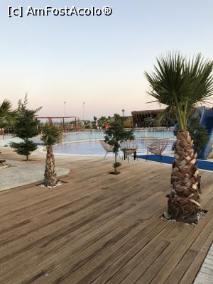 [P57] Zona de plajă la piscine » foto by krisstinna
 - 
<span class="allrVoted glyphicon glyphicon-heart hidden" id="av1121008"></span>
<a class="m-l-10 hidden" id="sv1121008" onclick="voting_Foto_DelVot(,1121008,23829)" role="button">șterge vot <span class="glyphicon glyphicon-remove"></span></a>
<a id="v91121008" class=" c-red"  onclick="voting_Foto_SetVot(1121008)" role="button"><span class="glyphicon glyphicon-heart-empty"></span> <b>LIKE</b> = Votează poza</a> <img class="hidden"  id="f1121008W9" src="/imagini/loader.gif" border="0" /><span class="AjErrMes hidden" id="e1121008ErM"></span>