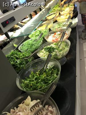 [P66] Prin restaurant » foto by krisstinna
 - 
<span class="allrVoted glyphicon glyphicon-heart hidden" id="av1121017"></span>
<a class="m-l-10 hidden" id="sv1121017" onclick="voting_Foto_DelVot(,1121017,23829)" role="button">șterge vot <span class="glyphicon glyphicon-remove"></span></a>
<a id="v91121017" class=" c-red"  onclick="voting_Foto_SetVot(1121017)" role="button"><span class="glyphicon glyphicon-heart-empty"></span> <b>LIKE</b> = Votează poza</a> <img class="hidden"  id="f1121017W9" src="/imagini/loader.gif" border="0" /><span class="AjErrMes hidden" id="e1121017ErM"></span>