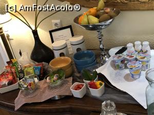 [P11] hotelul pensiune Im Alten Forstamt, sala de mese, bufetul » foto by Dan&Ema
 - 
<span class="allrVoted glyphicon glyphicon-heart hidden" id="av975914"></span>
<a class="m-l-10 hidden" id="sv975914" onclick="voting_Foto_DelVot(,975914,23846)" role="button">șterge vot <span class="glyphicon glyphicon-remove"></span></a>
<a id="v9975914" class=" c-red"  onclick="voting_Foto_SetVot(975914)" role="button"><span class="glyphicon glyphicon-heart-empty"></span> <b>LIKE</b> = Votează poza</a> <img class="hidden"  id="f975914W9" src="/imagini/loader.gif" border="0" /><span class="AjErrMes hidden" id="e975914ErM"></span>