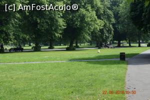 [P28] Prin parcul Greenwich » foto by Pușcașu Marin
 - 
<span class="allrVoted glyphicon glyphicon-heart hidden" id="av975999"></span>
<a class="m-l-10 hidden" id="sv975999" onclick="voting_Foto_DelVot(,975999,23850)" role="button">șterge vot <span class="glyphicon glyphicon-remove"></span></a>
<a id="v9975999" class=" c-red"  onclick="voting_Foto_SetVot(975999)" role="button"><span class="glyphicon glyphicon-heart-empty"></span> <b>LIKE</b> = Votează poza</a> <img class="hidden"  id="f975999W9" src="/imagini/loader.gif" border="0" /><span class="AjErrMes hidden" id="e975999ErM"></span>