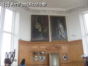 [P12] 13. În camera octogonală, pe lângă frumoase dispozitive de măsurare a timpului, am admirat și două tablouri. » foto by doinafil
 - 
<span class="allrVoted glyphicon glyphicon-heart hidden" id="av1160382"></span>
<a class="m-l-10 hidden" id="sv1160382" onclick="voting_Foto_DelVot(,1160382,23850)" role="button">șterge vot <span class="glyphicon glyphicon-remove"></span></a>
<a id="v91160382" class=" c-red"  onclick="voting_Foto_SetVot(1160382)" role="button"><span class="glyphicon glyphicon-heart-empty"></span> <b>LIKE</b> = Votează poza</a> <img class="hidden"  id="f1160382W9" src="/imagini/loader.gif" border="0" /><span class="AjErrMes hidden" id="e1160382ErM"></span>