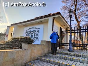 [P02] Intrarea în incinta salinei » foto by crismis
 - 
<span class="allrVoted glyphicon glyphicon-heart hidden" id="av1478338"></span>
<a class="m-l-10 hidden" id="sv1478338" onclick="voting_Foto_DelVot(,1478338,23877)" role="button">șterge vot <span class="glyphicon glyphicon-remove"></span></a>
<a id="v91478338" class=" c-red"  onclick="voting_Foto_SetVot(1478338)" role="button"><span class="glyphicon glyphicon-heart-empty"></span> <b>LIKE</b> = Votează poza</a> <img class="hidden"  id="f1478338W9" src="/imagini/loader.gif" border="0" /><span class="AjErrMes hidden" id="e1478338ErM"></span>