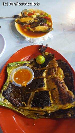 [P02] Ce am mancat noi in piata de noapte Jalan Alor: Sweet and Sour Green Liped Mussels + Banana Leaf Grilled Stingray » foto by r-Uca
 - 
<span class="allrVoted glyphicon glyphicon-heart hidden" id="av980736"></span>
<a class="m-l-10 hidden" id="sv980736" onclick="voting_Foto_DelVot(,980736,23893)" role="button">șterge vot <span class="glyphicon glyphicon-remove"></span></a>
<a id="v9980736" class=" c-red"  onclick="voting_Foto_SetVot(980736)" role="button"><span class="glyphicon glyphicon-heart-empty"></span> <b>LIKE</b> = Votează poza</a> <img class="hidden"  id="f980736W9" src="/imagini/loader.gif" border="0" /><span class="AjErrMes hidden" id="e980736ErM"></span>