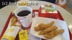[P03] Texas Chicken » foto by r-Uca
 - 
<span class="allrVoted glyphicon glyphicon-heart hidden" id="av987723"></span>
<a class="m-l-10 hidden" id="sv987723" onclick="voting_Foto_DelVot(,987723,23893)" role="button">șterge vot <span class="glyphicon glyphicon-remove"></span></a>
<a id="v9987723" class=" c-red"  onclick="voting_Foto_SetVot(987723)" role="button"><span class="glyphicon glyphicon-heart-empty"></span> <b>LIKE</b> = Votează poza</a> <img class="hidden"  id="f987723W9" src="/imagini/loader.gif" border="0" /><span class="AjErrMes hidden" id="e987723ErM"></span>