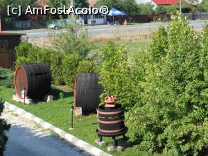 [P31] Valea Călugărească - Pensiunea Feteasca Neagră. Vedere de la balcon.  » foto by iulianic
 - 
<span class="allrVoted glyphicon glyphicon-heart hidden" id="av981572"></span>
<a class="m-l-10 hidden" id="sv981572" onclick="voting_Foto_DelVot(,981572,23913)" role="button">șterge vot <span class="glyphicon glyphicon-remove"></span></a>
<a id="v9981572" class=" c-red"  onclick="voting_Foto_SetVot(981572)" role="button"><span class="glyphicon glyphicon-heart-empty"></span> <b>LIKE</b> = Votează poza</a> <img class="hidden"  id="f981572W9" src="/imagini/loader.gif" border="0" /><span class="AjErrMes hidden" id="e981572ErM"></span>
