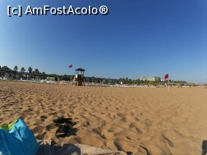 [P10] Plaja spre hotel partial. Ambele foto facute din acelas punct.  » foto by LaBursaRo
 - 
<span class="allrVoted glyphicon glyphicon-heart hidden" id="av1135058"></span>
<a class="m-l-10 hidden" id="sv1135058" onclick="voting_Foto_DelVot(,1135058,23917)" role="button">șterge vot <span class="glyphicon glyphicon-remove"></span></a>
<a id="v91135058" class=" c-red"  onclick="voting_Foto_SetVot(1135058)" role="button"><span class="glyphicon glyphicon-heart-empty"></span> <b>LIKE</b> = Votează poza</a> <img class="hidden"  id="f1135058W9" src="/imagini/loader.gif" border="0" /><span class="AjErrMes hidden" id="e1135058ErM"></span>