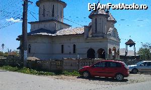 [P19] Biserica'Sfinţii Mihail şi Gavriil' (vedere din stânga). Nedelea, jud. Prahova.  » foto by traian.leuca †
 - 
<span class="allrVoted glyphicon glyphicon-heart hidden" id="av417142"></span>
<a class="m-l-10 hidden" id="sv417142" onclick="voting_Foto_DelVot(,417142,23926)" role="button">șterge vot <span class="glyphicon glyphicon-remove"></span></a>
<a id="v9417142" class=" c-red"  onclick="voting_Foto_SetVot(417142)" role="button"><span class="glyphicon glyphicon-heart-empty"></span> <b>LIKE</b> = Votează poza</a> <img class="hidden"  id="f417142W9" src="/imagini/loader.gif" border="0" /><span class="AjErrMes hidden" id="e417142ErM"></span>