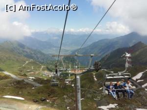 [P08] spre Kitzteinhorn cu telesacunul » foto by enacosmetics
 - 
<span class="allrVoted glyphicon glyphicon-heart hidden" id="av982793"></span>
<a class="m-l-10 hidden" id="sv982793" onclick="voting_Foto_DelVot(,982793,23935)" role="button">șterge vot <span class="glyphicon glyphicon-remove"></span></a>
<a id="v9982793" class=" c-red"  onclick="voting_Foto_SetVot(982793)" role="button"><span class="glyphicon glyphicon-heart-empty"></span> <b>LIKE</b> = Votează poza</a> <img class="hidden"  id="f982793W9" src="/imagini/loader.gif" border="0" /><span class="AjErrMes hidden" id="e982793ErM"></span>