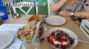 [P04] Salata Diktamo ( stanga) cealalta Cretan Dakos » foto by hunter53
 - 
<span class="allrVoted glyphicon glyphicon-heart hidden" id="av1373972"></span>
<a class="m-l-10 hidden" id="sv1373972" onclick="voting_Foto_DelVot(,1373972,23942)" role="button">șterge vot <span class="glyphicon glyphicon-remove"></span></a>
<a id="v91373972" class=" c-red"  onclick="voting_Foto_SetVot(1373972)" role="button"><span class="glyphicon glyphicon-heart-empty"></span> <b>LIKE</b> = Votează poza</a> <img class="hidden"  id="f1373972W9" src="/imagini/loader.gif" border="0" /><span class="AjErrMes hidden" id="e1373972ErM"></span>