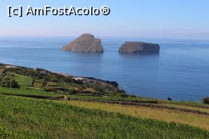 [P01] Insula Terceira, Porto Judeu, Ilheus das Cabras, două insule diferite ca formă și mărime » foto by mprofeanu
 - 
<span class="allrVoted glyphicon glyphicon-heart hidden" id="av983815"></span>
<a class="m-l-10 hidden" id="sv983815" onclick="voting_Foto_DelVot(,983815,23953)" role="button">șterge vot <span class="glyphicon glyphicon-remove"></span></a>
<a id="v9983815" class=" c-red"  onclick="voting_Foto_SetVot(983815)" role="button"><span class="glyphicon glyphicon-heart-empty"></span> <b>LIKE</b> = Votează poza</a> <img class="hidden"  id="f983815W9" src="/imagini/loader.gif" border="0" /><span class="AjErrMes hidden" id="e983815ErM"></span>