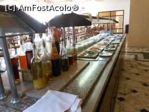 [P42] Iberostar Kantaoui Bay - În restaurant.  » foto by iulianic
 - 
<span class="allrVoted glyphicon glyphicon-heart hidden" id="av1076001"></span>
<a class="m-l-10 hidden" id="sv1076001" onclick="voting_Foto_DelVot(,1076001,23960)" role="button">șterge vot <span class="glyphicon glyphicon-remove"></span></a>
<a id="v91076001" class=" c-red"  onclick="voting_Foto_SetVot(1076001)" role="button"><span class="glyphicon glyphicon-heart-empty"></span> <b>LIKE</b> = Votează poza</a> <img class="hidden"  id="f1076001W9" src="/imagini/loader.gif" border="0" /><span class="AjErrMes hidden" id="e1076001ErM"></span>