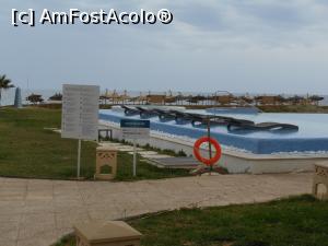 [P09] Iberostar Kantaoui Bay - Piscina cu apă de mare.  » foto by iulianic
 - 
<span class="allrVoted glyphicon glyphicon-heart hidden" id="av1075968"></span>
<a class="m-l-10 hidden" id="sv1075968" onclick="voting_Foto_DelVot(,1075968,23960)" role="button">șterge vot <span class="glyphicon glyphicon-remove"></span></a>
<a id="v91075968" class=" c-red"  onclick="voting_Foto_SetVot(1075968)" role="button"><span class="glyphicon glyphicon-heart-empty"></span> <b>LIKE</b> = Votează poza</a> <img class="hidden"  id="f1075968W9" src="/imagini/loader.gif" border="0" /><span class="AjErrMes hidden" id="e1075968ErM"></span>