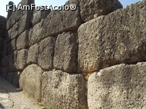 [P18] Detaliu de zid 'ciclopic', fără mortar » foto by irinad
 - 
<span class="allrVoted glyphicon glyphicon-heart hidden" id="av828802"></span>
<a class="m-l-10 hidden" id="sv828802" onclick="voting_Foto_DelVot(,828802,23974)" role="button">șterge vot <span class="glyphicon glyphicon-remove"></span></a>
<a id="v9828802" class=" c-red"  onclick="voting_Foto_SetVot(828802)" role="button"><span class="glyphicon glyphicon-heart-empty"></span> <b>LIKE</b> = Votează poza</a> <img class="hidden"  id="f828802W9" src="/imagini/loader.gif" border="0" /><span class="AjErrMes hidden" id="e828802ErM"></span>