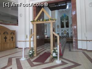 [P34] Interior catedrala romano catolică sf. Petru şi Pavel » foto by Michi
 - 
<span class="allrVoted glyphicon glyphicon-heart hidden" id="av748825"></span>
<a class="m-l-10 hidden" id="sv748825" onclick="voting_Foto_DelVot(,748825,24004)" role="button">șterge vot <span class="glyphicon glyphicon-remove"></span></a>
<a id="v9748825" class=" c-red"  onclick="voting_Foto_SetVot(748825)" role="button"><span class="glyphicon glyphicon-heart-empty"></span> <b>LIKE</b> = Votează poza</a> <img class="hidden"  id="f748825W9" src="/imagini/loader.gif" border="0" /><span class="AjErrMes hidden" id="e748825ErM"></span>