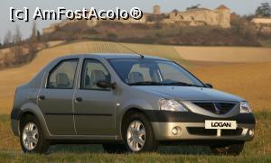 [P24] DACIA Logan » foto by Yolanda <span class="label label-default labelC_thin small">NEVOTABILĂ</span>