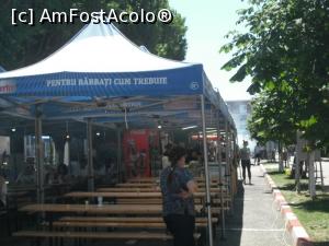 [P16] Mese, bănci și umbrele în așteptarea clienților.  » foto by Zoazore
 - 
<span class="allrVoted glyphicon glyphicon-heart hidden" id="av1087073"></span>
<a class="m-l-10 hidden" id="sv1087073" onclick="voting_Foto_DelVot(,1087073,24012)" role="button">șterge vot <span class="glyphicon glyphicon-remove"></span></a>
<a id="v91087073" class=" c-red"  onclick="voting_Foto_SetVot(1087073)" role="button"><span class="glyphicon glyphicon-heart-empty"></span> <b>LIKE</b> = Votează poza</a> <img class="hidden"  id="f1087073W9" src="/imagini/loader.gif" border="0" /><span class="AjErrMes hidden" id="e1087073ErM"></span>
