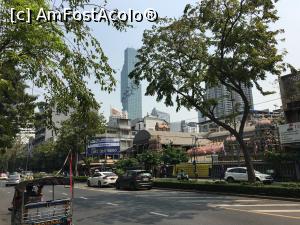 [P03] o bucatica de Bangkok » foto by rentea
 - 
<span class="allrVoted glyphicon glyphicon-heart hidden" id="av987931"></span>
<a class="m-l-10 hidden" id="sv987931" onclick="voting_Foto_DelVot(,987931,24013)" role="button">șterge vot <span class="glyphicon glyphicon-remove"></span></a>
<a id="v9987931" class=" c-red"  onclick="voting_Foto_SetVot(987931)" role="button"><span class="glyphicon glyphicon-heart-empty"></span> <b>LIKE</b> = Votează poza</a> <img class="hidden"  id="f987931W9" src="/imagini/loader.gif" border="0" /><span class="AjErrMes hidden" id="e987931ErM"></span>