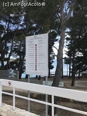 [P82] Reguli pentru plaja hotelului Dalmacija » foto by krisstinna
 - 
<span class="allrVoted glyphicon glyphicon-heart hidden" id="av988789"></span>
<a class="m-l-10 hidden" id="sv988789" onclick="voting_Foto_DelVot(,988789,24020)" role="button">șterge vot <span class="glyphicon glyphicon-remove"></span></a>
<a id="v9988789" class=" c-red"  onclick="voting_Foto_SetVot(988789)" role="button"><span class="glyphicon glyphicon-heart-empty"></span> <b>LIKE</b> = Votează poza</a> <img class="hidden"  id="f988789W9" src="/imagini/loader.gif" border="0" /><span class="AjErrMes hidden" id="e988789ErM"></span>